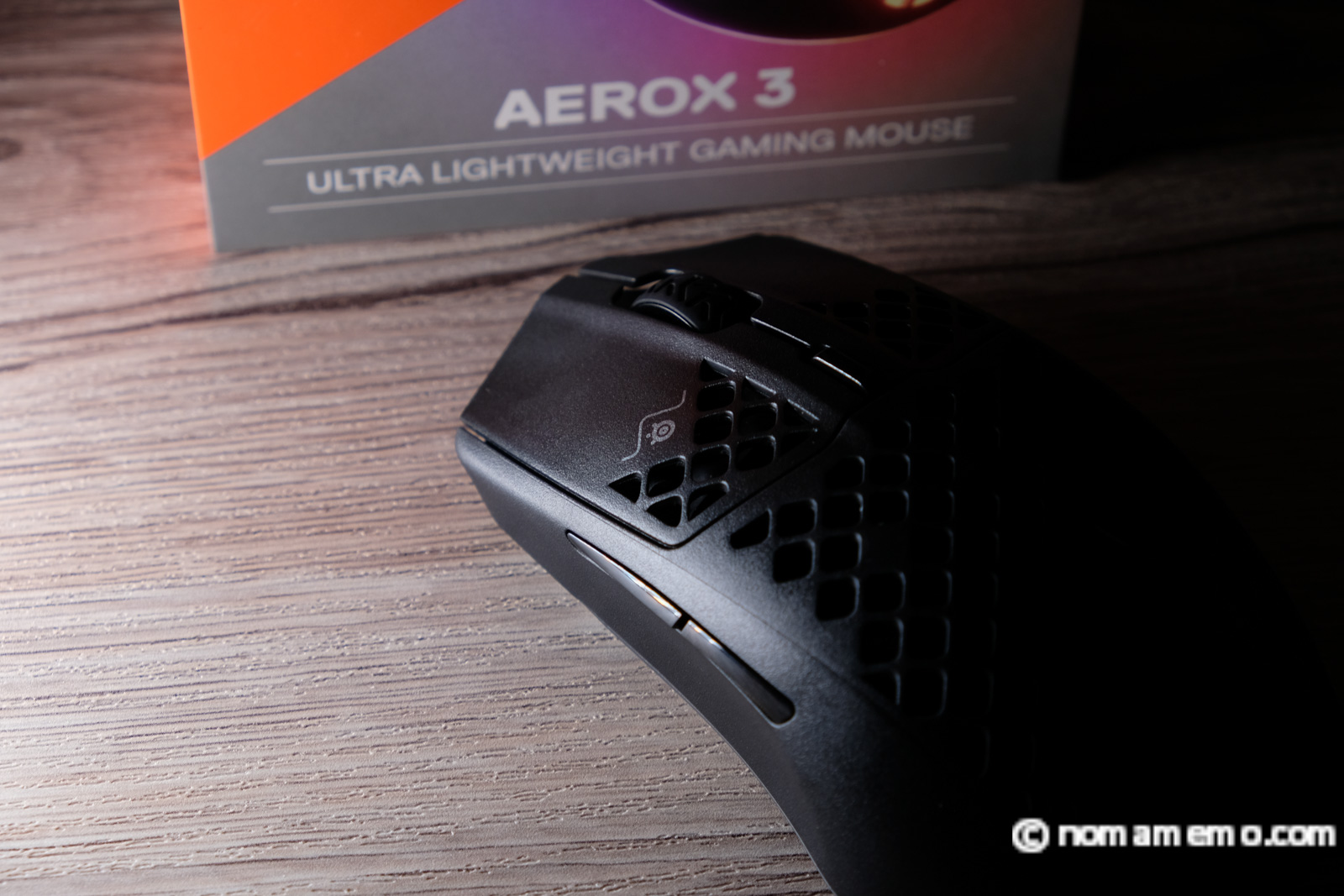SteelSeries、超！軽量マウス「Aerox3」をレビュー！穴あき！USB Type-C！ ノマめも